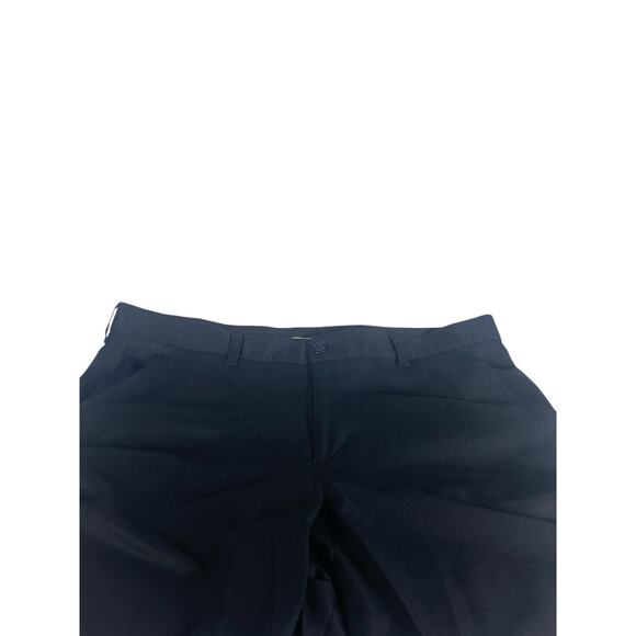Mens Izod Black Golf Shorts size 38 - Picture 2 of 5